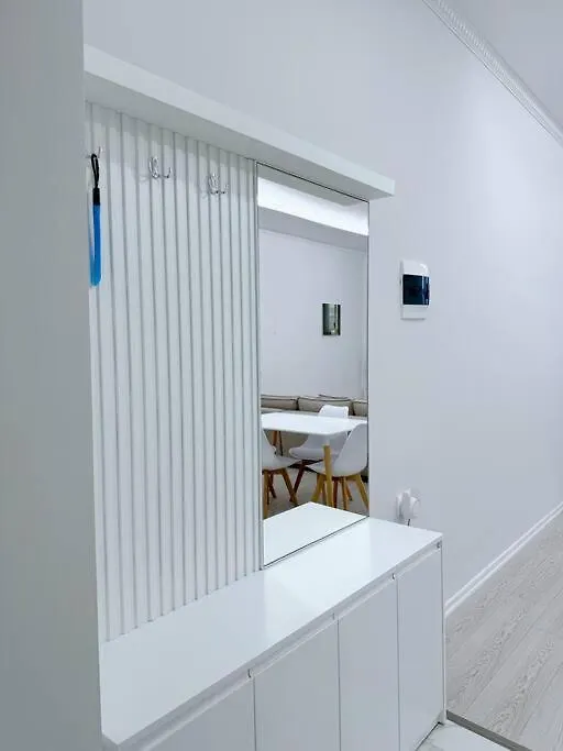 Aem 2 Bedroom Apartment Apt #3 Golem